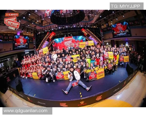 深圳街舞队与北京街舞队赛后复盘分析团队意识与配合的关键因素